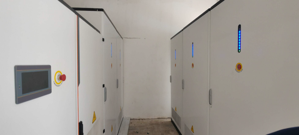 Commercial Energy Storage, Solar + Storage Myanmar, Microgrid Solution, Zenbatt ESS, C&I Energy Storage, Solar Hybrid System, 100kW/225kWh ESS Cabinet, Industrial Battery Storage.
